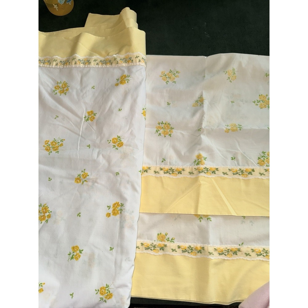 Vtg 70s Lady Pepperell Full Flat Sheet  Pillowcases Yellow Rose Lace Trim Fabric